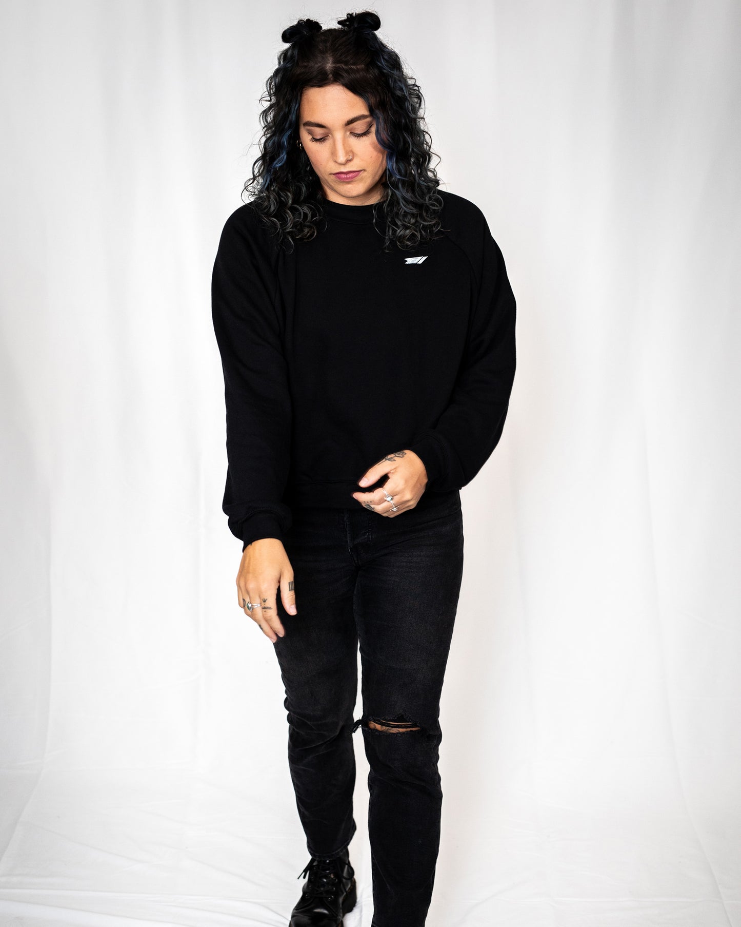 Cropped Raglan Fleece - Black